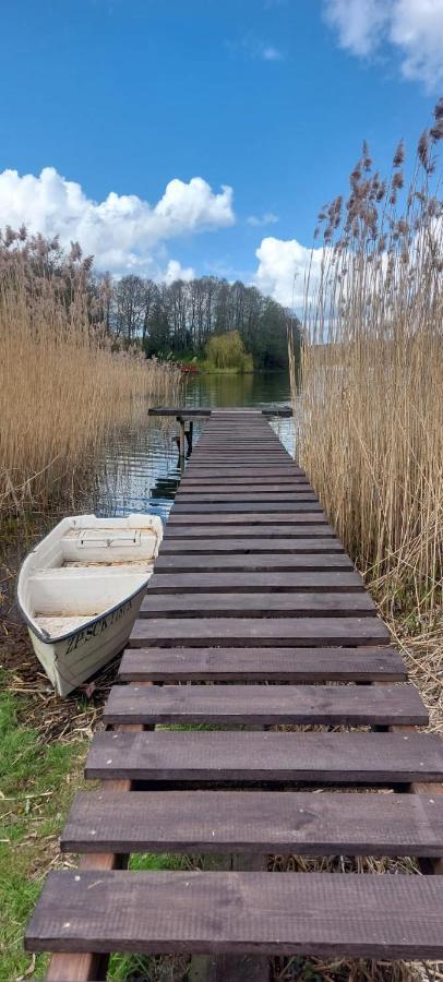 Domek Nad Jeziorem Bystrzyna Świdwin Buitenkant foto