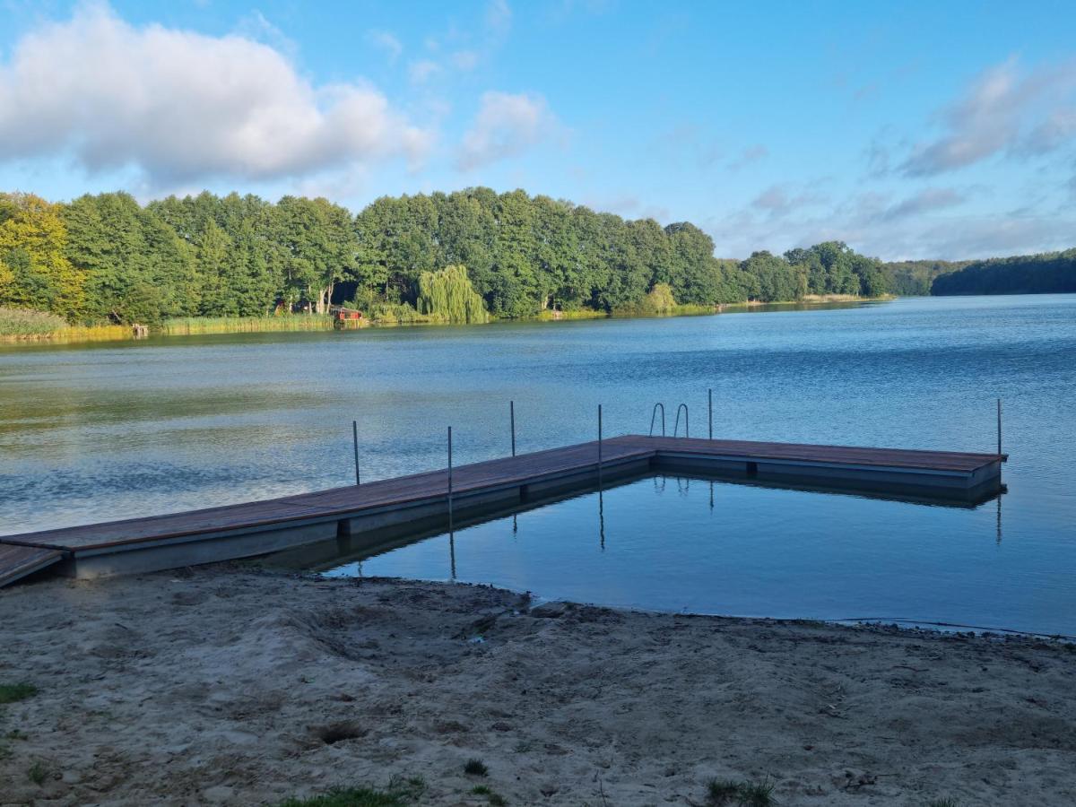 Domek Nad Jeziorem Bystrzyna Świdwin Buitenkant foto